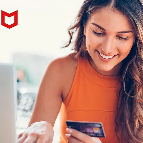 McAfee Ochrona antywirusowa (1 rok / licencja na 1 komputer) (subskrypcja / globalna)