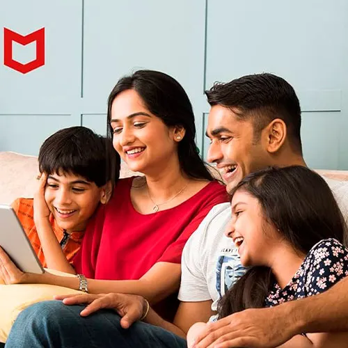 McAfee Ochrona antywirusowa (1 rok / licencja na 1 komputer) (subskrypcja / globalna)