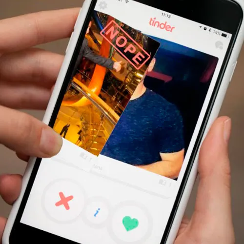 Abbonamento Tinder Gold di 1 mese (Buono regalo / Resto del mondo)
